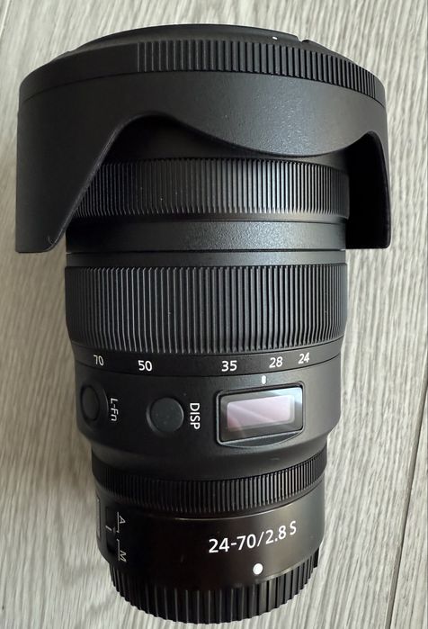 Обектив Nikon NIKKOR Z 24-70mm f/2.8 S