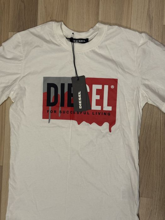 Тениска Diesel Червена и бяла