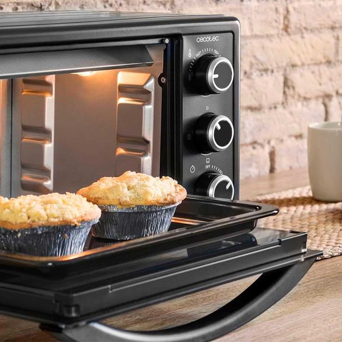 Настолна фурна Cecotec Bake&Toast 2300, 1500W, до 230ºC, 23 литра
