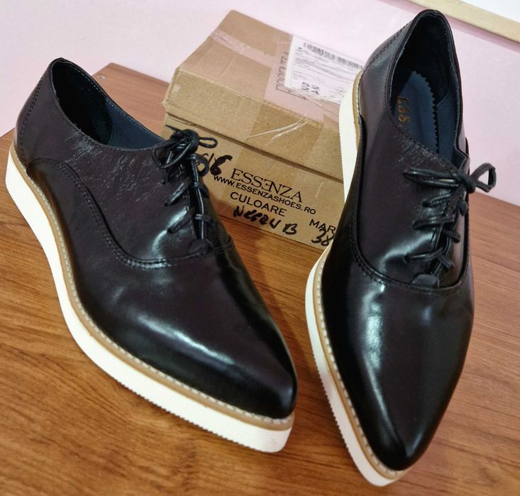 Pantofi Oxford Essenza
