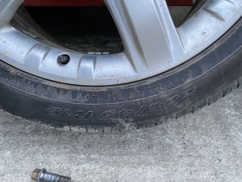 Jante Aliaj Mercedes Ml W164 R clas W251 GL 255/45R19 Pret 1700 lei