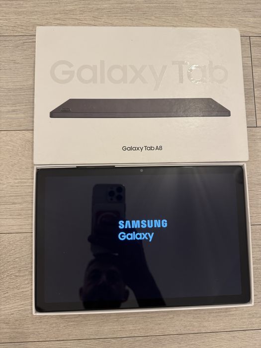 Samsung Galaxy Tab A8 X205 10.5 32GB memorie suport cartela SIM 4G SM-X205 tableta originala in stare foarte buna