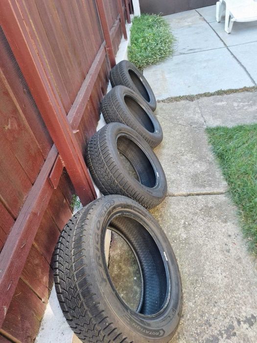 Set anvelope iarna205/55R16 Debica Frigo HP2 91H