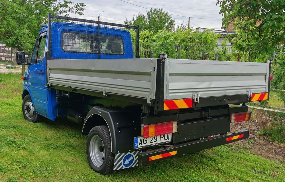Mercedes-Benz / Basculanta B10 / 3 părți /