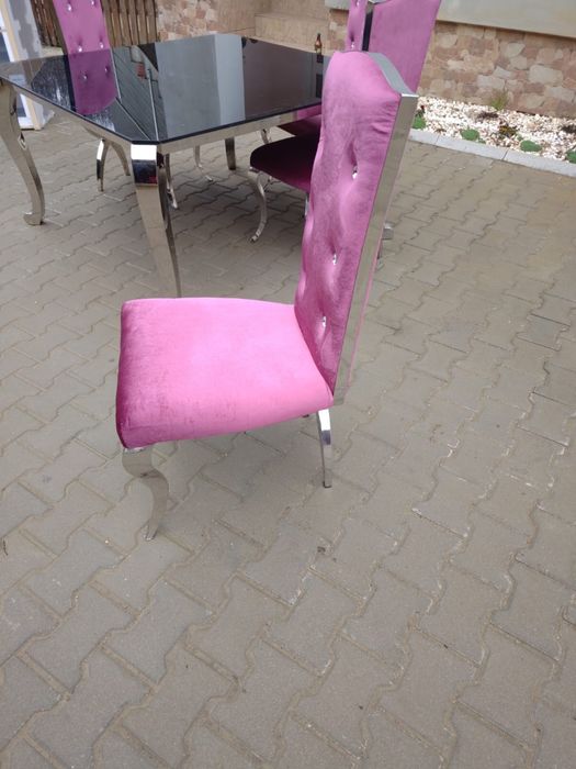 Masa de sticla cu 6 scaune moderne!