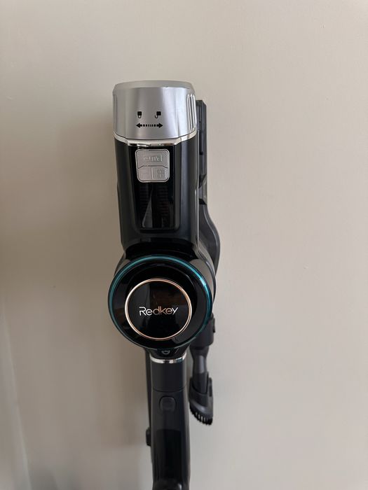 Продам  рабочий пылесос