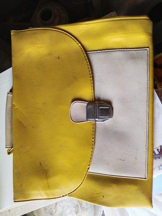 Школьный ранец для коллекции