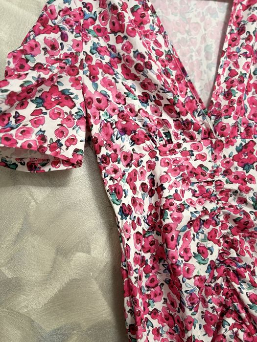 Rochie midi SHEIN florală, drapată, mărimea L