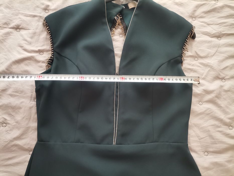 Елегантна дамска рокля