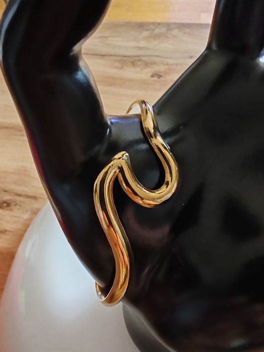 Дамско бижу - гривна