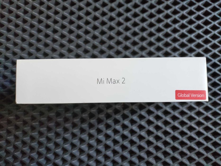Смартфон Xiaomi MI Max2