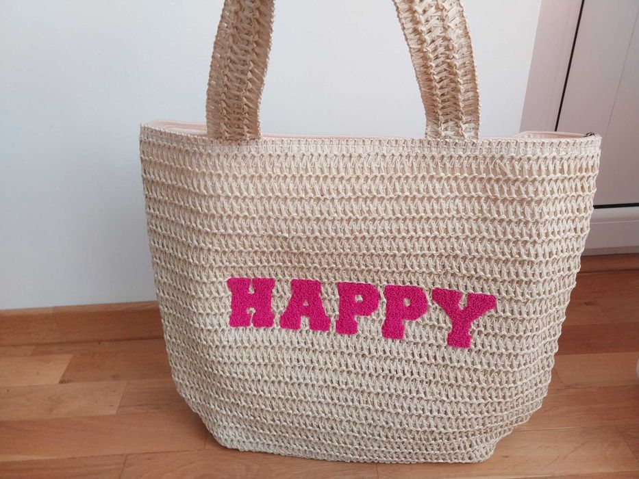 Продава се плажна чанта