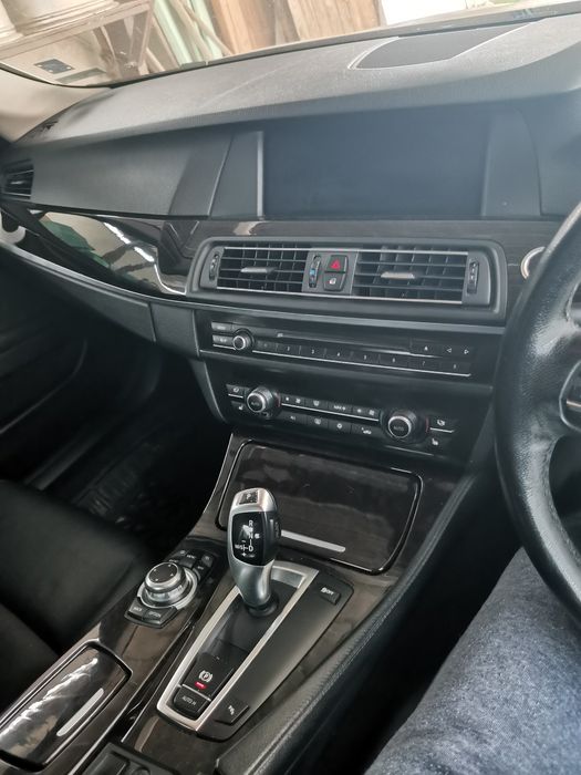Bmw 530d f10 Десен волан
