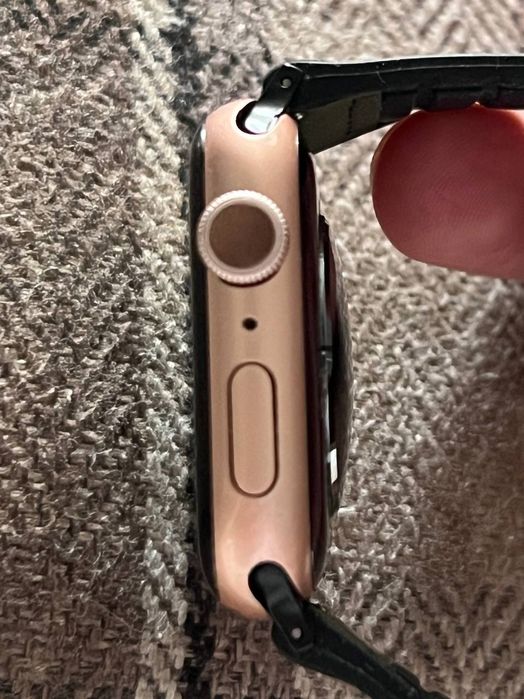 Apple Watch 6 44mm 32 Гб Оригинал