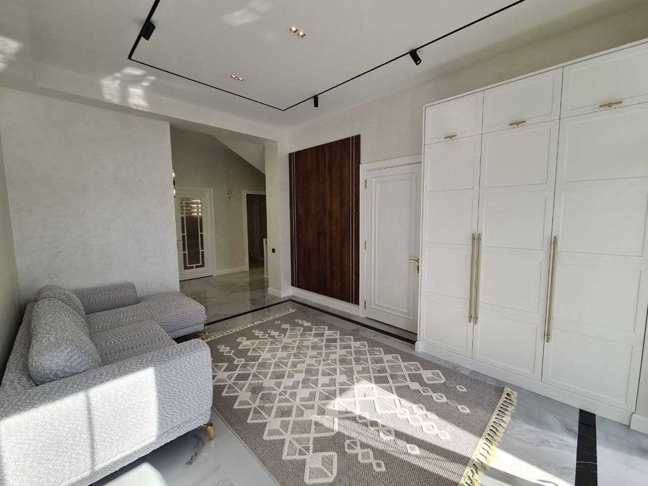 Цилковского ул Евродом с красивой верандой