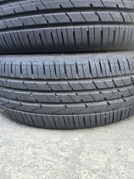 3 Броя 215/65/17 Hankook 2x7,5mm 1x7,8mm
