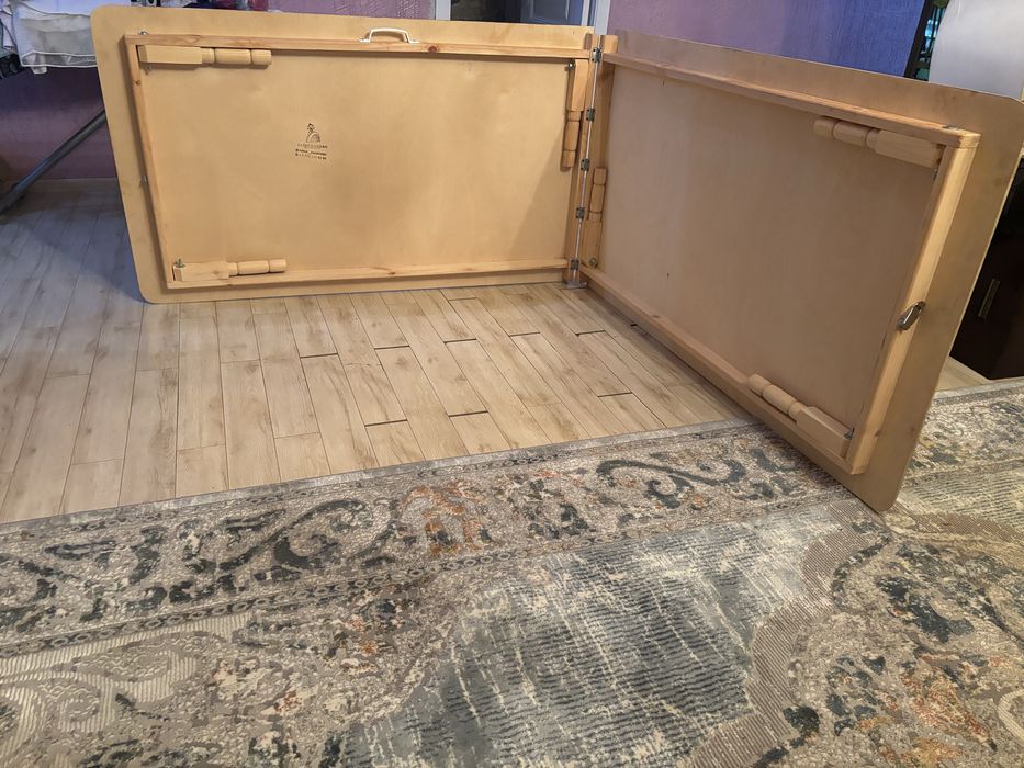 Продам Стол 0.90х3.08