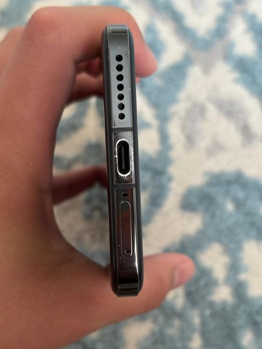 Xiaomi 14 Pro   .