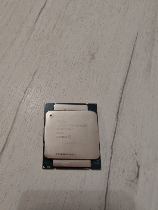 Procesor Intel Core i7-5820K, 6 nuclee / 12 threads, LGA 2011-v3
