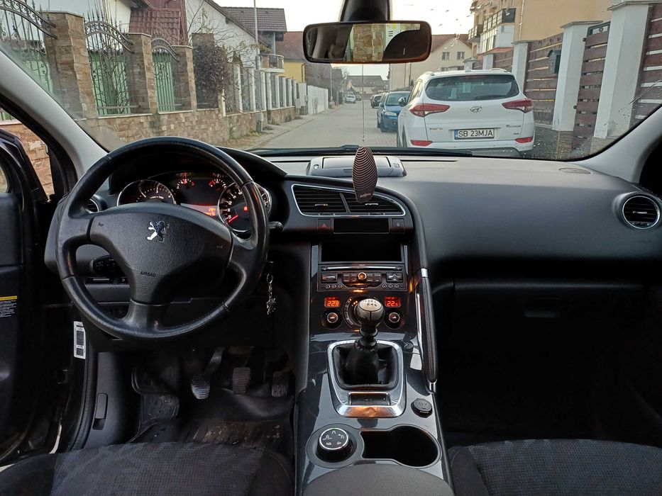 Peugeot 3008 2011 1.6 hdi 115 cp