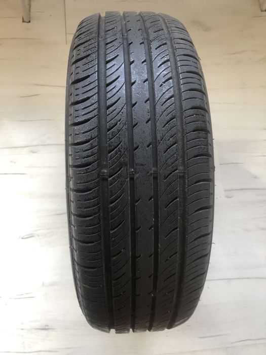 Продам.Летнюю резину,