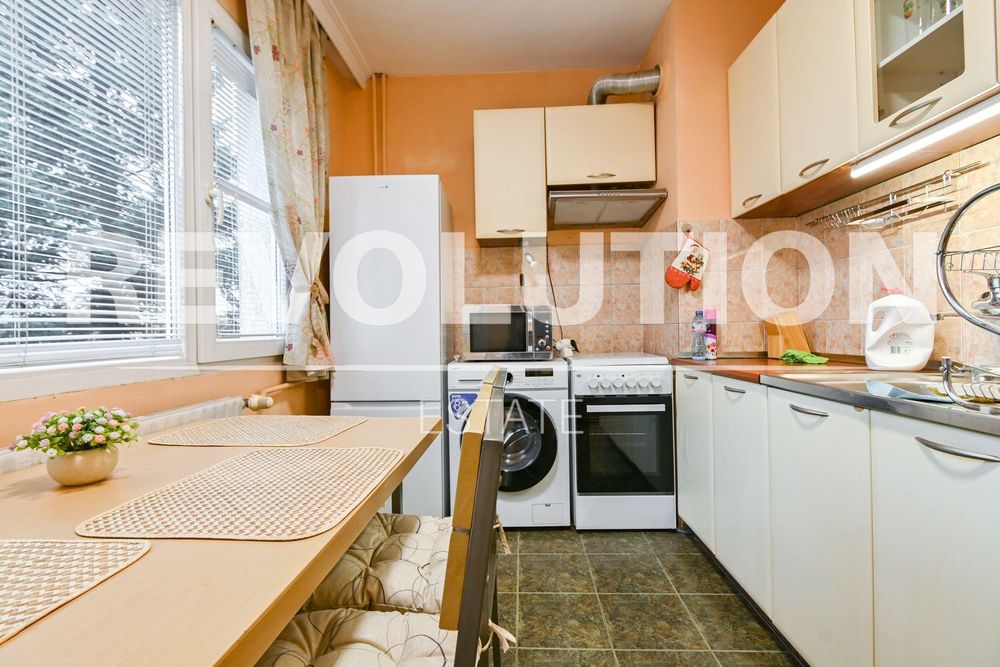 Дава се под наем Двустаен апартамент в София, Сердика - 55 кв.м за 648.21 € - Снимка #4