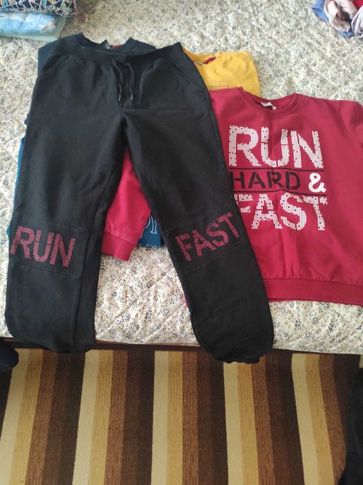 Нови блузи и екип за момче