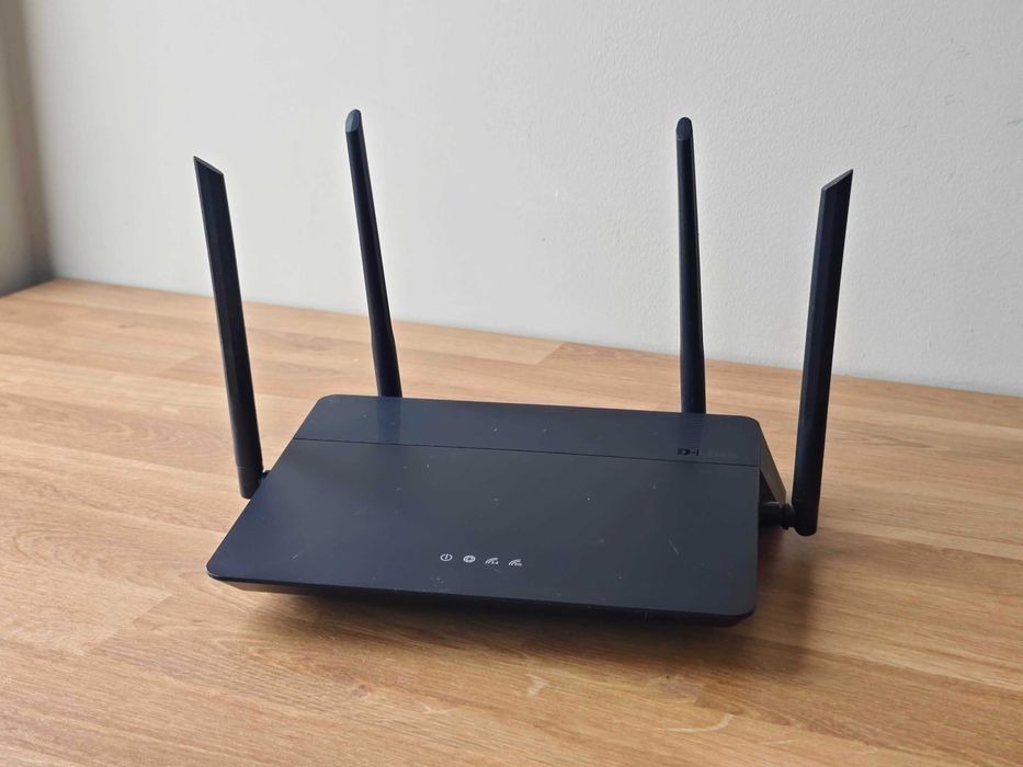 4 бр. рутера за домашна употреба - D-Link, TP-Link, Tenda
