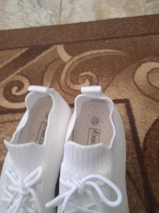 Есенни обувки 37 номер нови