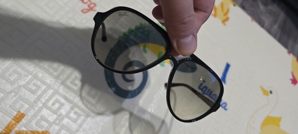 Продам Ray Ban RB4125