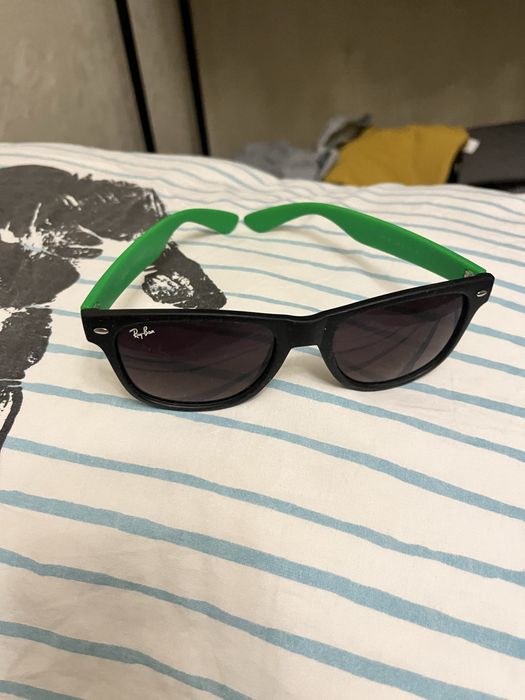 Солнцезащитные брендовые  Очки ray ban