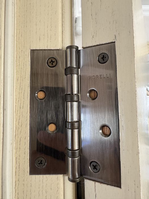 Продам двери межкомнатные !!!