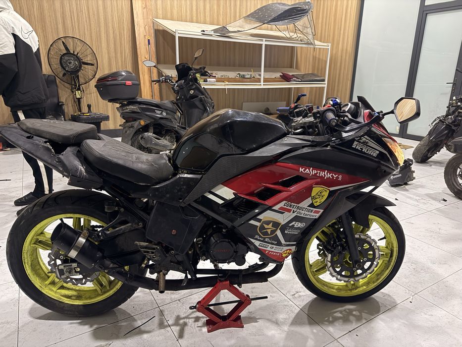 Kawasaki ninja мотоцикл 350 куб