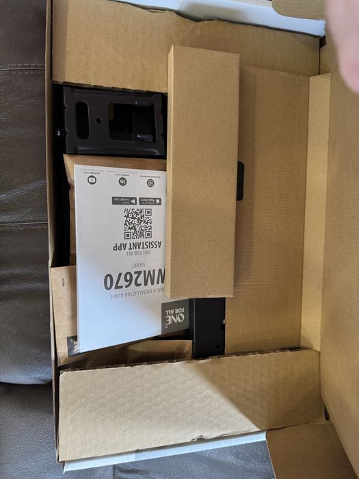 Стойка за телевизор