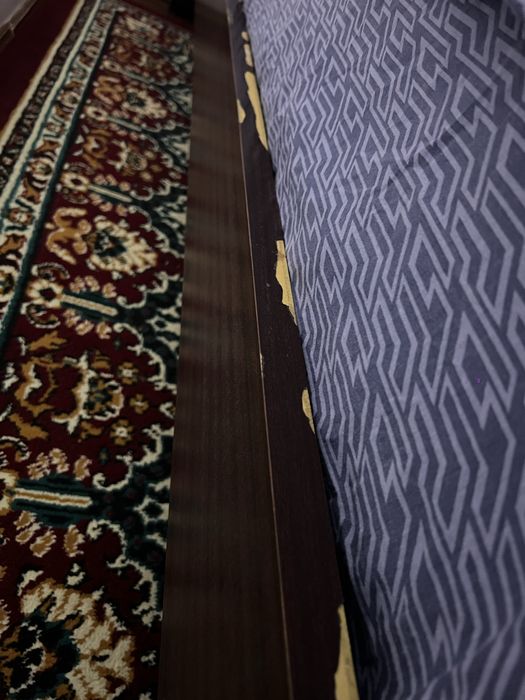 Продам двухспальную кровать