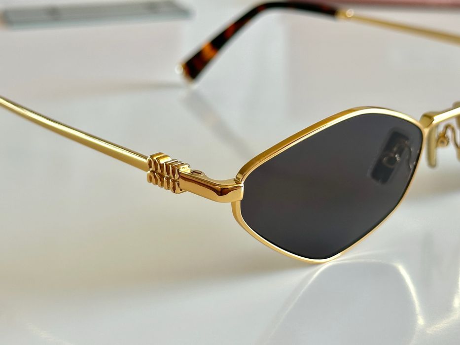 Слънчеви очила Miu Miu MU56ZS