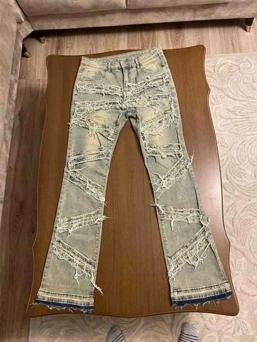 blugi skinny distressed flared