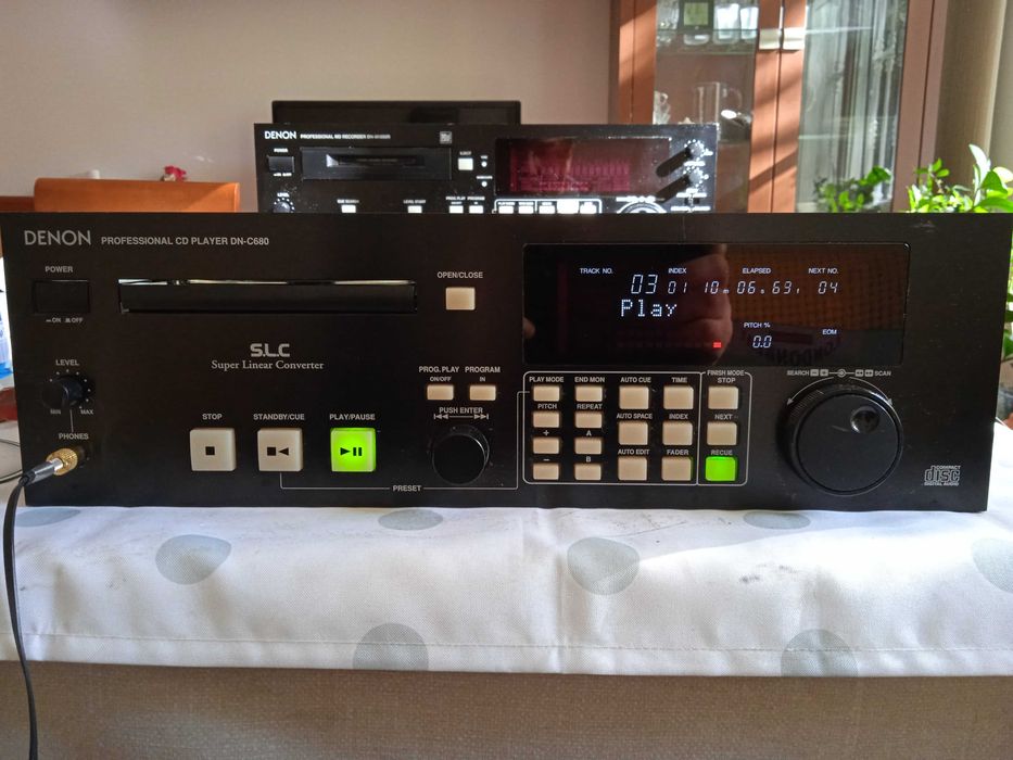 Двукасетен дек Technics