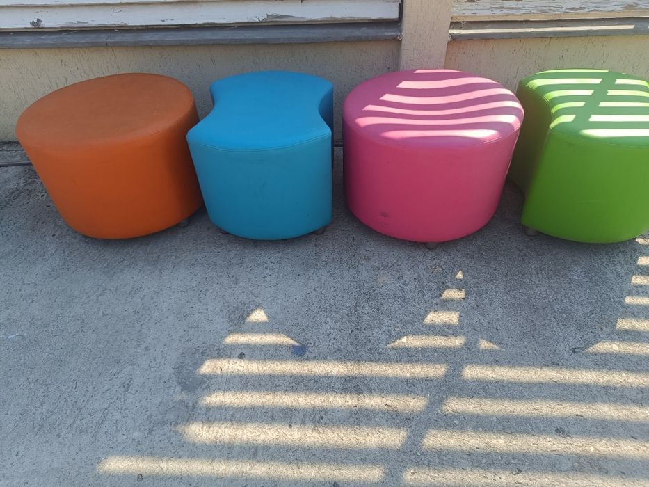Tabureti 80 de lei bucata