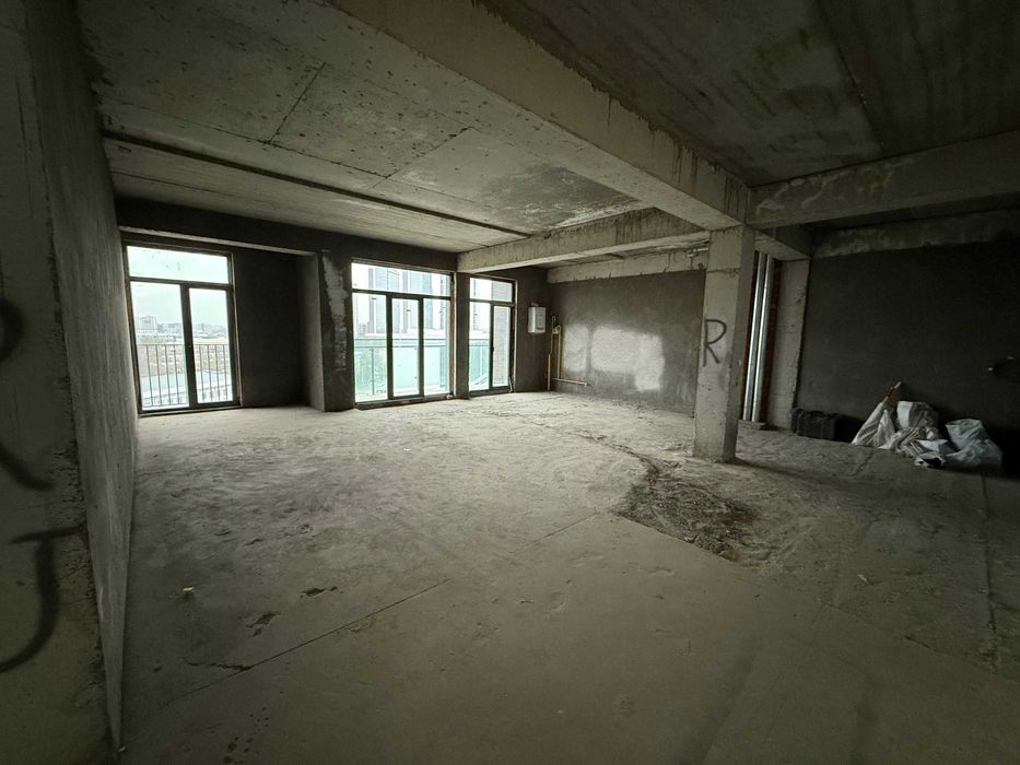 ЖК  Tiara Residence Академгородок 4-комн 125 м²+32 м² терраса коробка