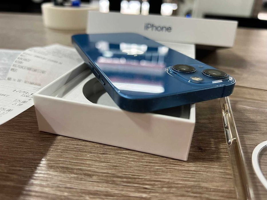 iphone 13 128GB blue
