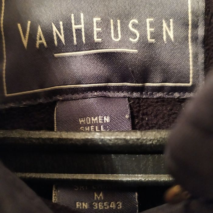 Jacheta femei Van Heusen masura M, negru mat, impecabila