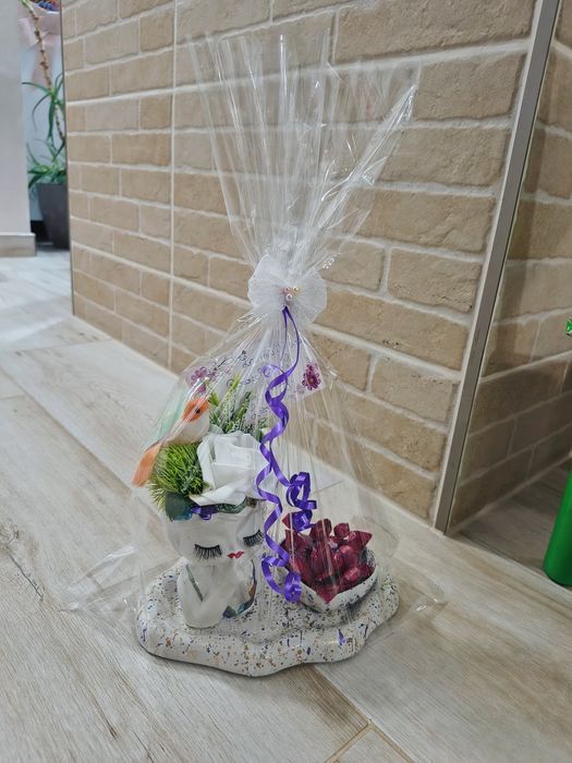 Vând aranjamente handmade din ipsos