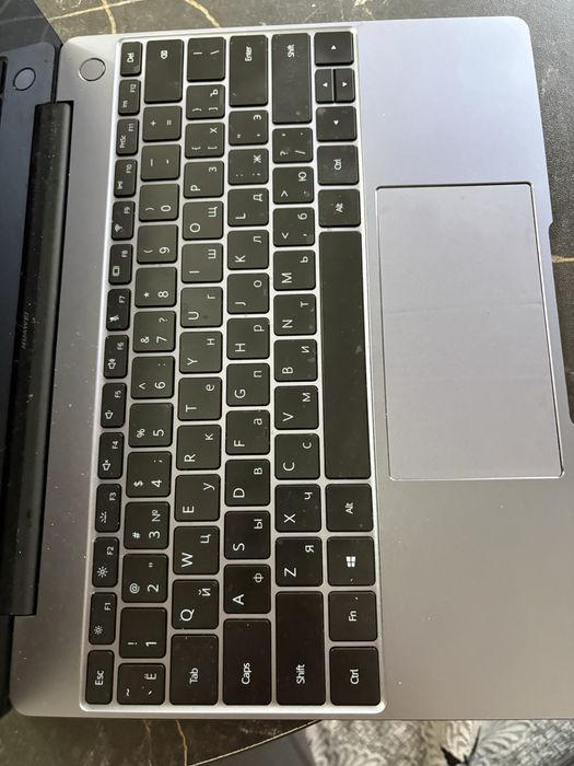 Huawei metabook 13, б/у