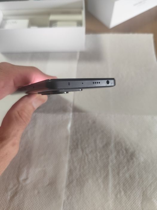 Xiomi redmi note 12 pro+5G