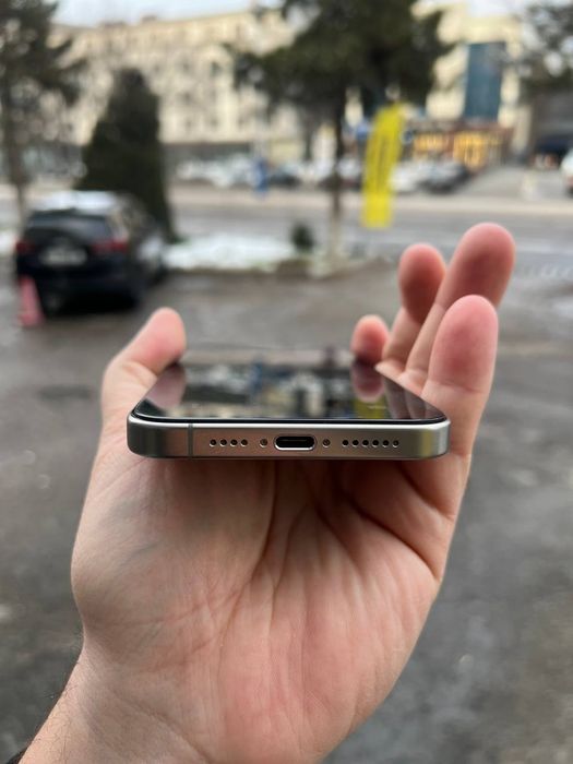 Phone 15 pro max 90% yomkst ideal