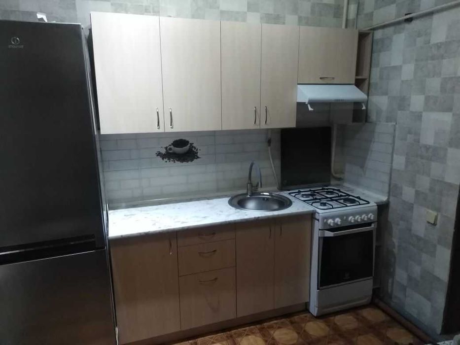 Кухни на заказ недорого, шкафы-купе, гардеробные.