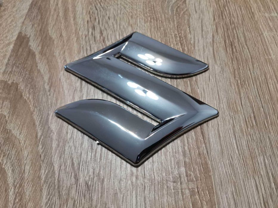 Емблема Suzuki 6.5 см