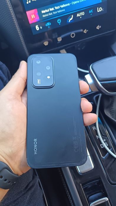 Продам или обмен хонор 200 lite