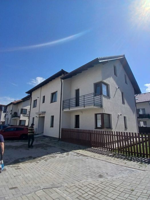 Apartament de vanzare Ghimbav Strada Lavandei 2 camere — fotografia 1